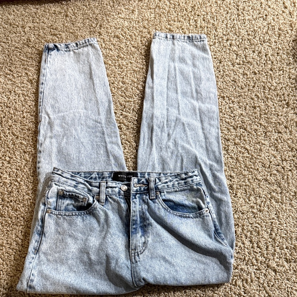 White Fox Boutique Light Blue Straight Leg Jeans